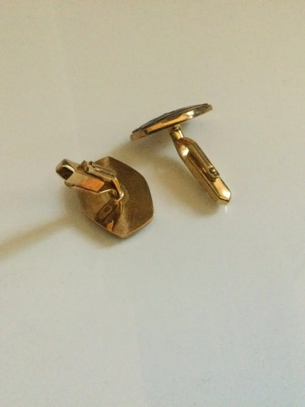 Vintage 70s Brown Inlay Leather-like Gold‎ Plated Cufflinks